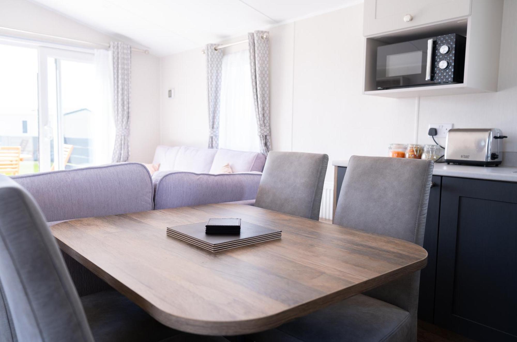Gimblet Rock Holiday Park Пълхели Екстериор снимка