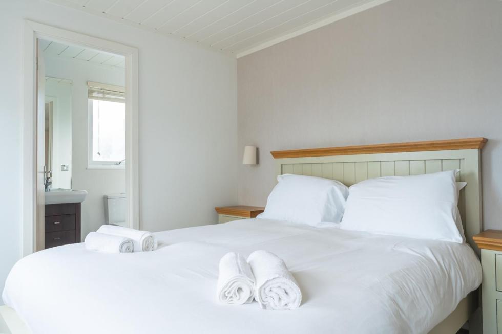 Gimblet Rock Holiday Park Пълхели Екстериор снимка